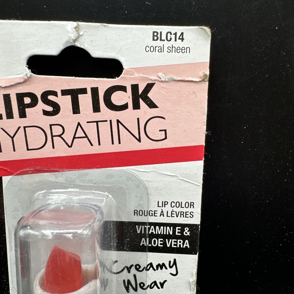 L.A. COLORS Hydrating Lipstick Coral Sheen 🍑#BLC14 - Picture 2 of 4